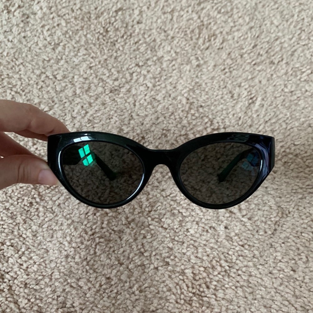 Black sunglasses